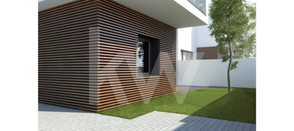 4 bedrooms House in Corroios, Portugal No. 59989 16