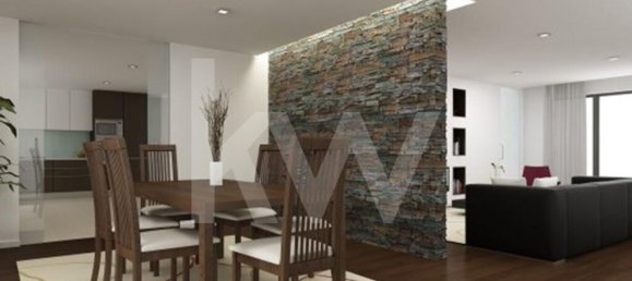 4 bedrooms House in Corroios, Portugal No. 59989 10