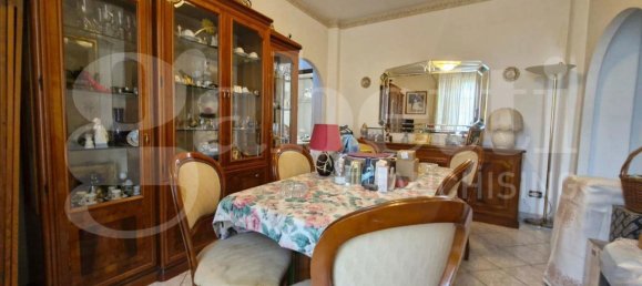 3-Zimmer Wohnung in Palermo, Italy, Nr. 13719 8