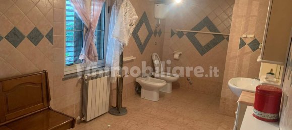 5 bedrooms Villa in Borgia, Italy No. 225131 14