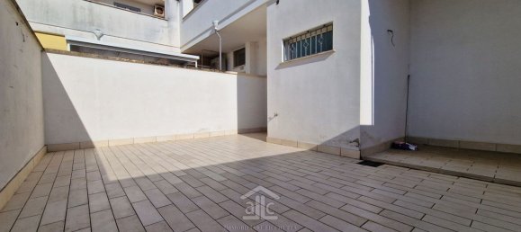 Коммерческая недвижимость 78м² в Monteroni di Lecce, Италия № 140350 15