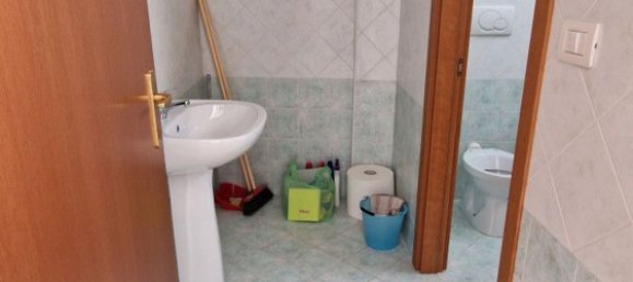 Коммерческая недвижимость 78м² в Monteroni di Lecce, Италия № 140350 10