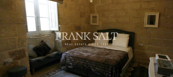 3 bedrooms House in Attard, Malta No. 8320 12