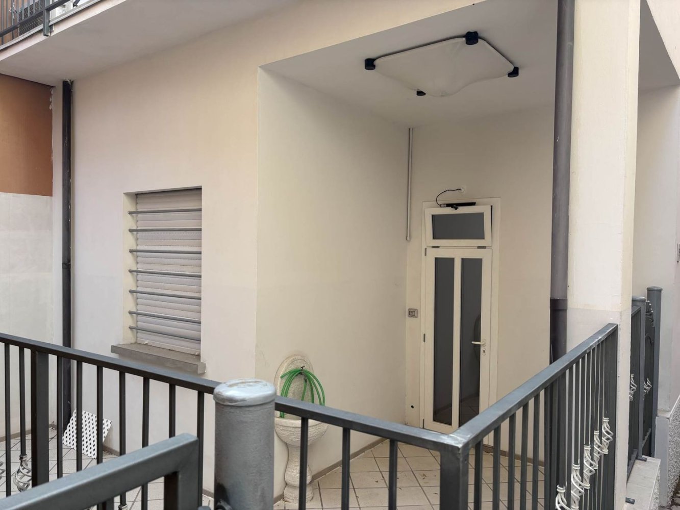 3غرفة شقة في Rimini, Italy رقم 157616