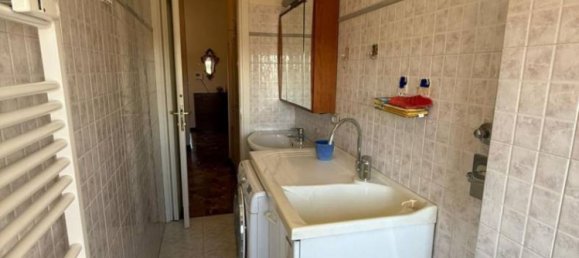 Квартира с 2 спальнями в Ро, Италия № 326493 22