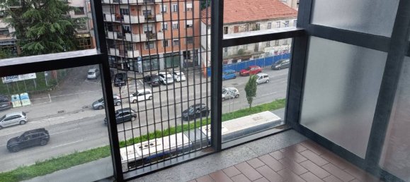 2 Schlafzimmer Wohnung in Collegno, Italy, Nr. 334665 13