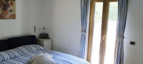 4 rooms Apartment in Todi, Italy No. 23838 25