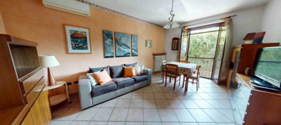 3 bedrooms Apartment in Tradate, Italy No. 324274 9