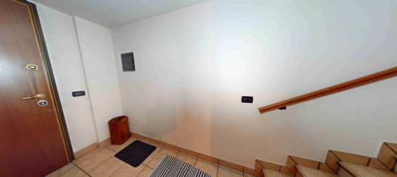 3 bedrooms Apartment in Tradate, Italy No. 324274 3