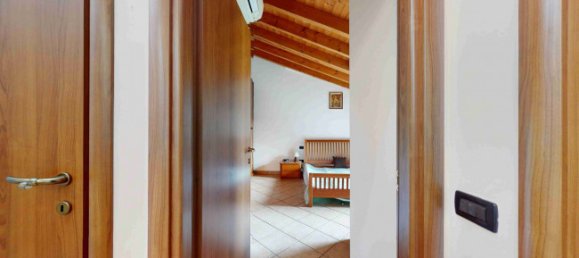 3 bedrooms Apartment in Tradate, Italy No. 324274 19