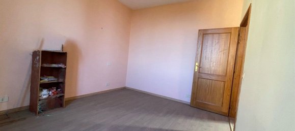 Studio in Albano Laziale, Italy No. 138130 5