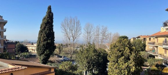 Studio in Albano Laziale, Italy No. 138130 10