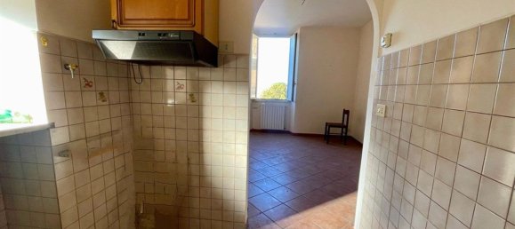 Studio in Albano Laziale, Italy No. 138130 7