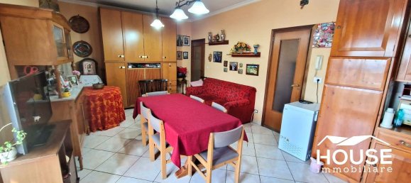 5-salle Appartement à Paternò, Italy No. 47940 52