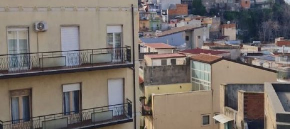 5-salle Appartement à Paternò, Italy No. 47940 13