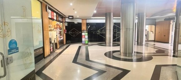 49m² Commercial property in Rio Tinto, Portugal No. 82715 10