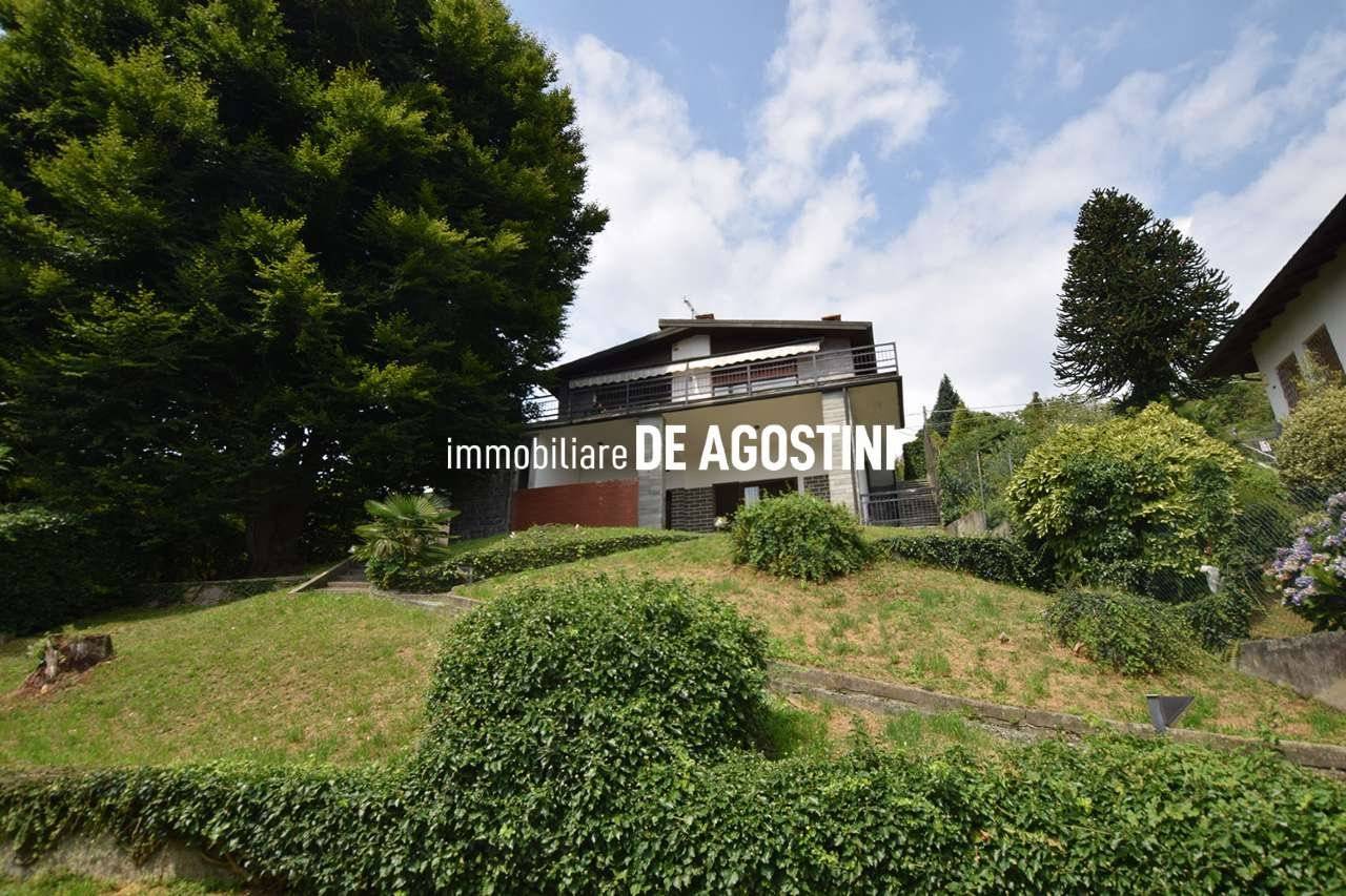 4 bedrooms Villa in Colazza, Italy No. 299955