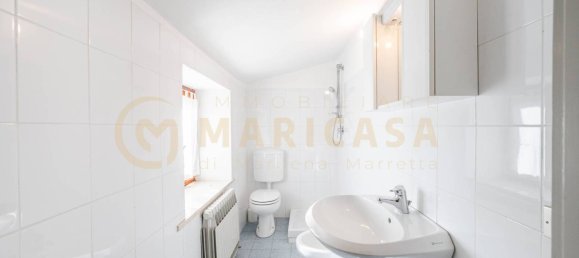 3 Schlafzimmer Haus in Serramazzoni, Italy, Nr. 23765 12