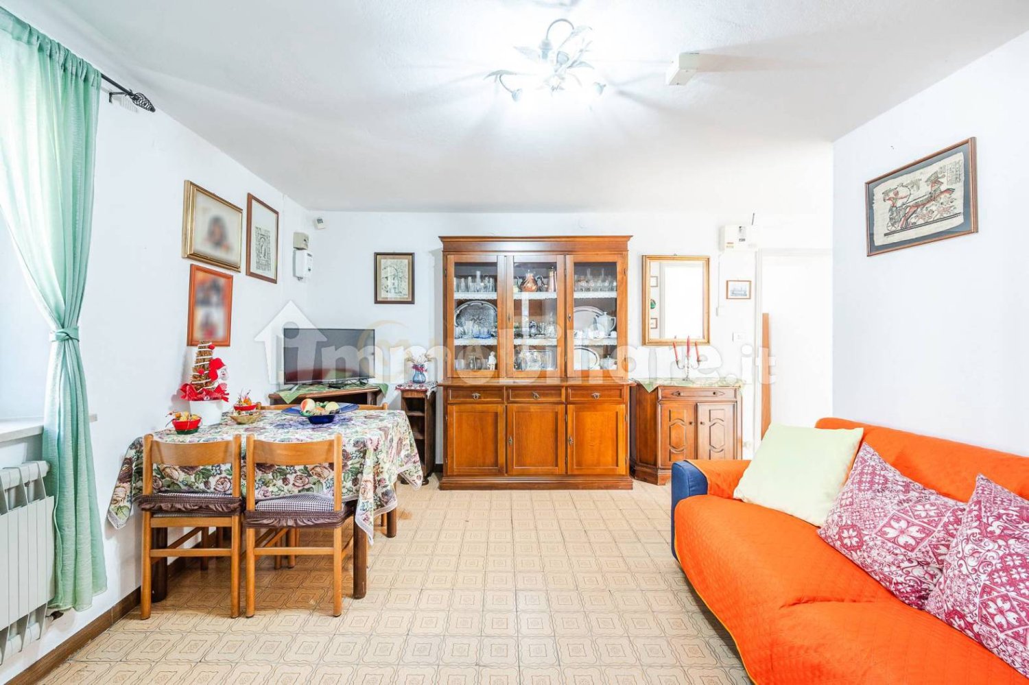 3 Schlafzimmer Haus in Serramazzoni, Italy, Nr. 23765