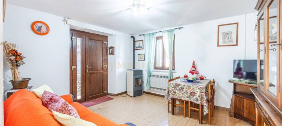 3 Schlafzimmer Haus in Serramazzoni, Italy, Nr. 23765 3