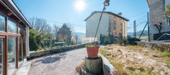 3 Schlafzimmer Haus in Serramazzoni, Italy, Nr. 23765 19