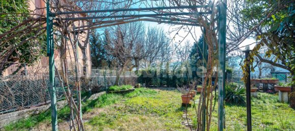 3 Schlafzimmer Haus in Serramazzoni, Italy, Nr. 23765 36