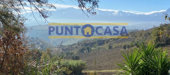 6-salle Maison à Teramo, Italy No. 11011 8