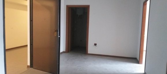 Офис 65м² в Прато, Италия № 161280 10