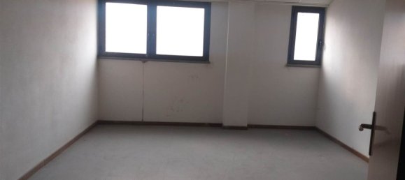 Офис 65м² в Прато, Италия № 161280 6