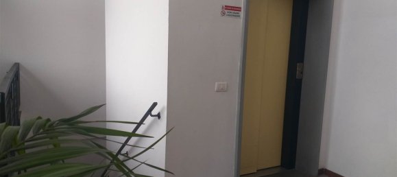 Офис 65м² в Прато, Италия № 161280 2