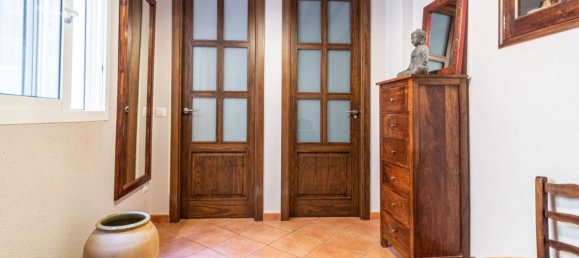 Bâtiment à Denia, Spain 237m² No. 167119 8