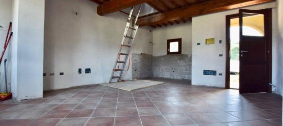 Дом с 3 комнатами в Монтеверди Мариттимо, Италия № 105308 13