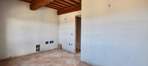 Дом с 3 комнатами в Монтеверди Мариттимо, Италия № 105308 16