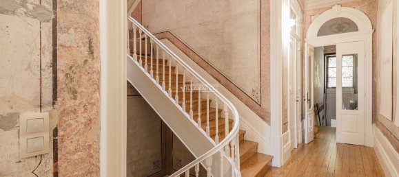 6 bedrooms Castles in Porto, Portugal No. 93718 25