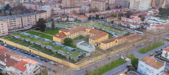 4 bedrooms House in Porto, Portugal No. 16976 8