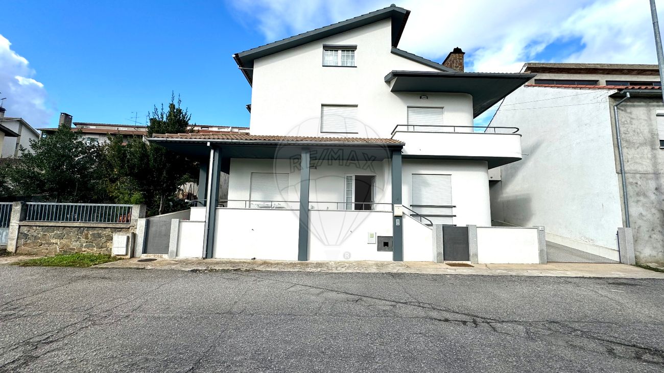 4 غرف نوم منزل في Braganca, Portugal رقم 177955