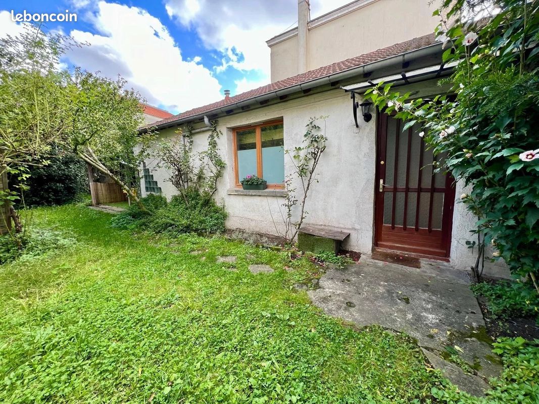 1 Schlafzimmer Haus in Neuilly-Plaisance, France, Nr. 170479