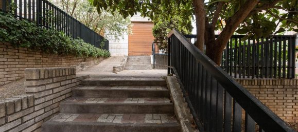 Apartamento de 3 dormitorios en Granada, Spain No. 137040 31