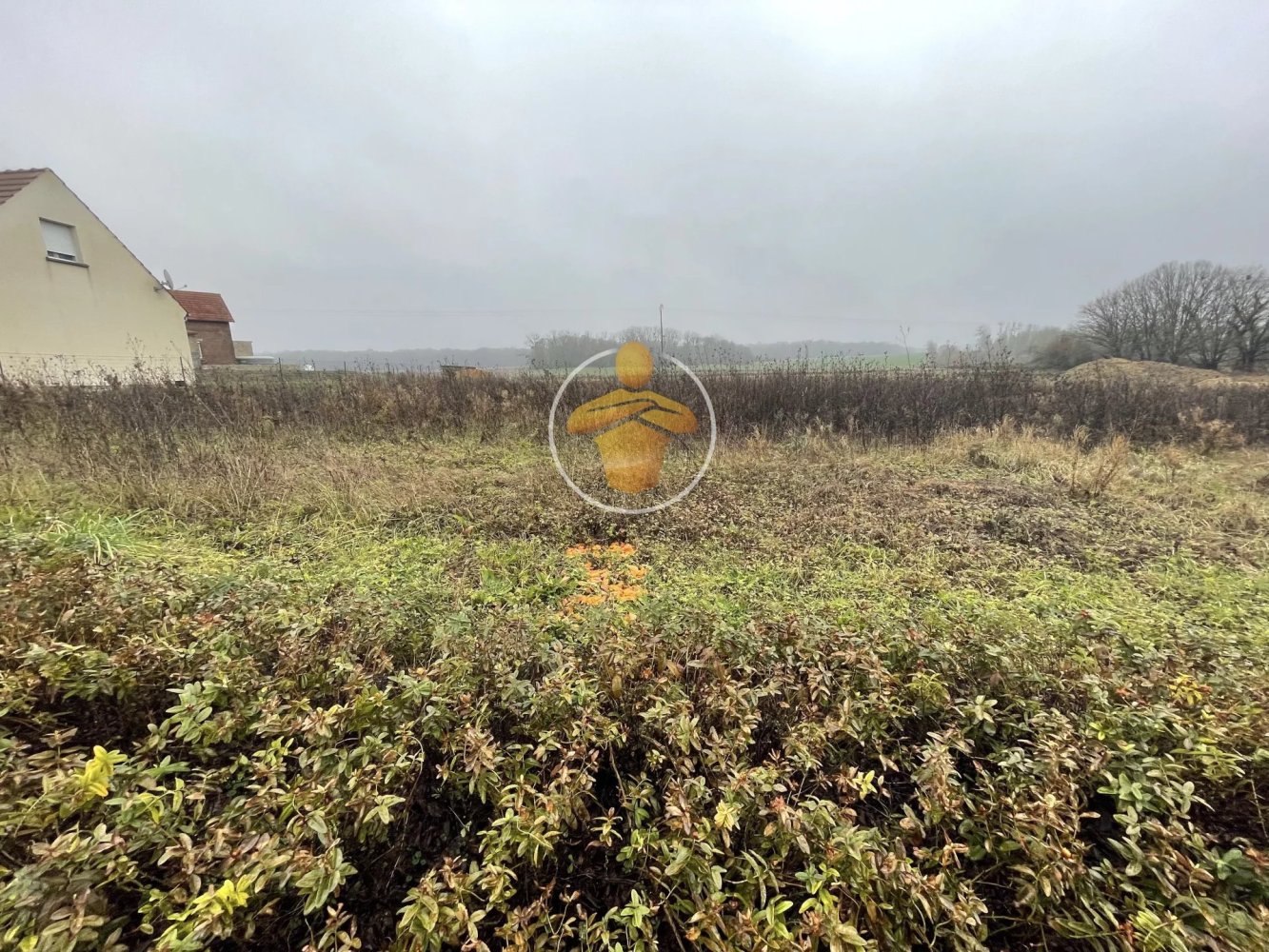 Grundstück in Servais, France, Nr. 88028