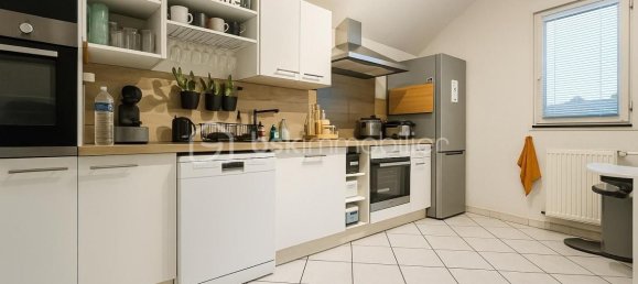 Dúplex de 4 dormitorios en Rives, France No. 322461 5