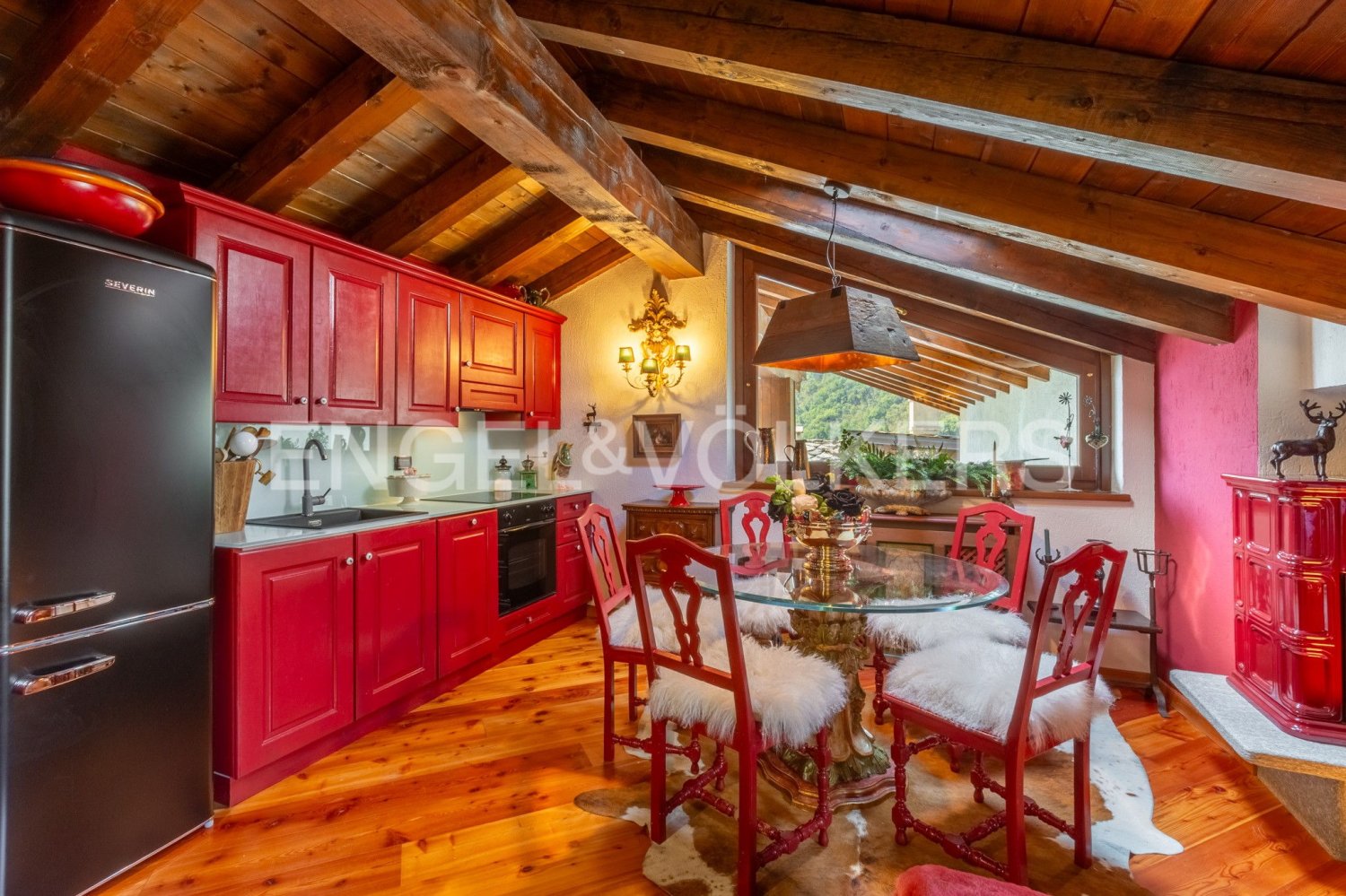 Дуплекс с 2 спальнями в Ла Саль, Италия № 125867