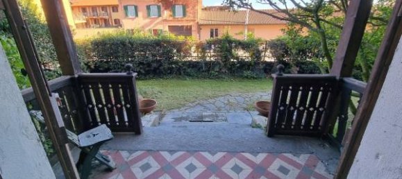 Вилла с 6 комнатами в Гаттинара, Италия № 114451 10