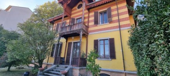 Вилла с 6 комнатами в Гаттинара, Италия № 114451 7