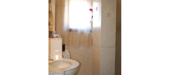 2 Schlafzimmer Wohnung in Rome, Italy, Nr. 252529 6