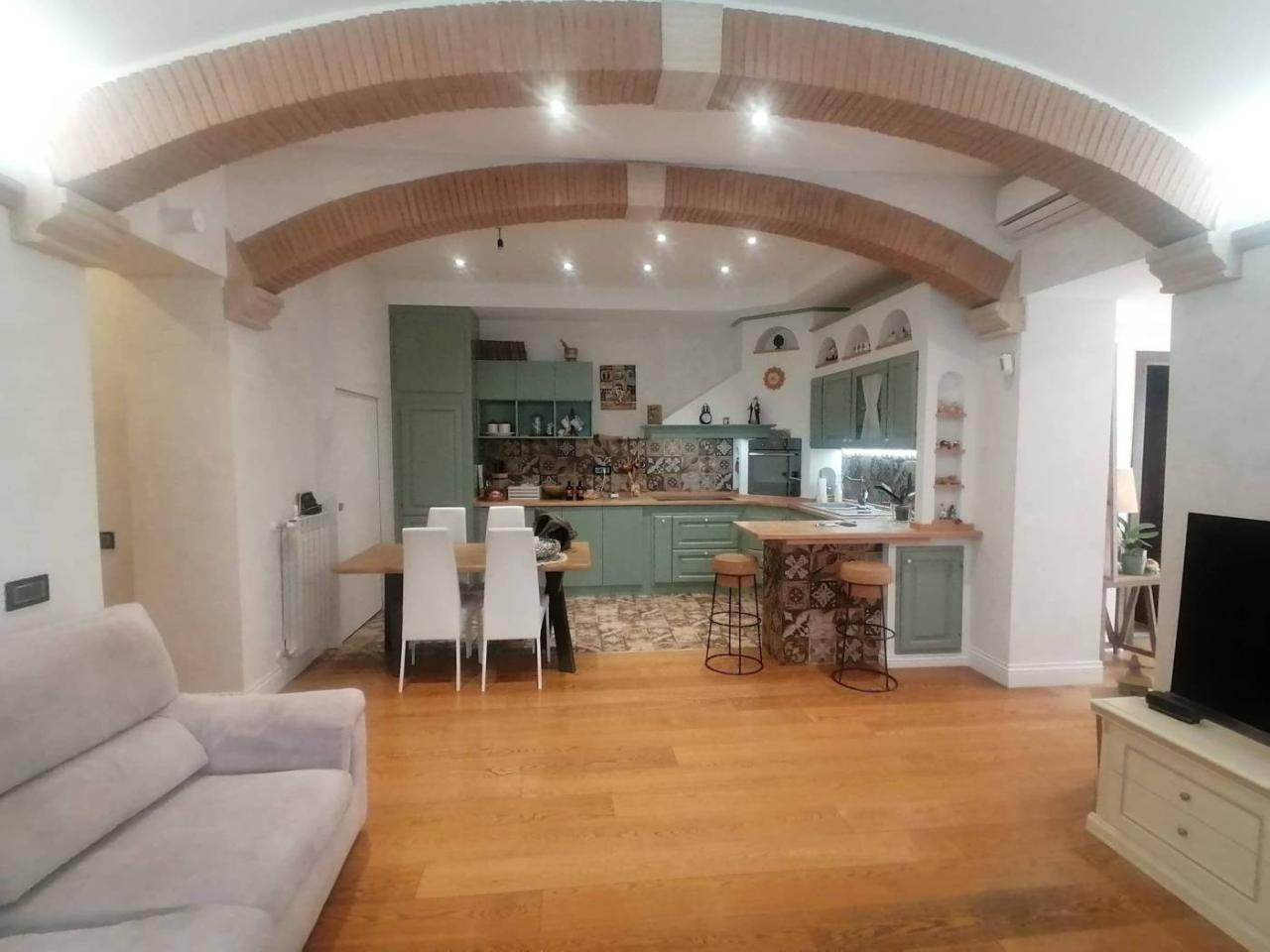 3غرفة شقة في Monte Porzio Catone, Italy رقم 19144