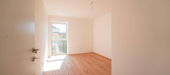 4 rooms Apartment in Traun, Austria No. 184024 7