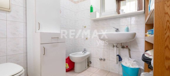 2-Zimmer Gewerbliche Immobilie in Caronno Pertusella, Italy, Nr. 156039 20