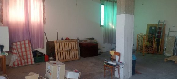 3-Zimmer Haus in Codigoro, Italy, Nr. 211081 2