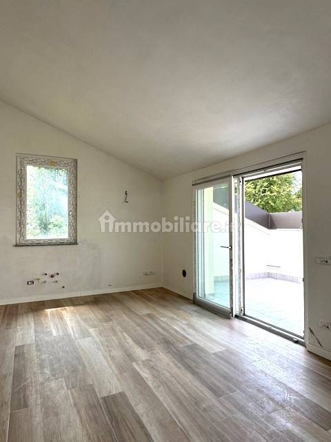 Apartamento T2 em Mesero, Italy N.º 266570