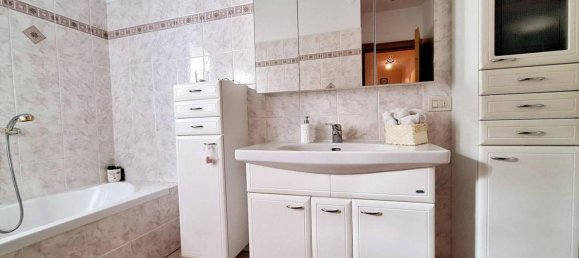 Квартира с 4 комнатами в Трентино Альто Адидже, Италия № 152766 13